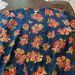 L/XL navy floral Matilda Jane kimono